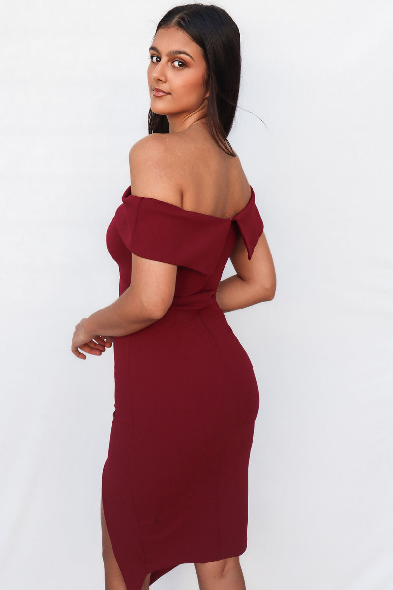 Femme Fatale Dress - Wine