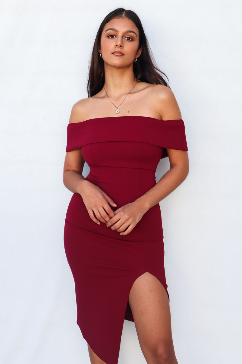 Femme Fatale Dress - Wine