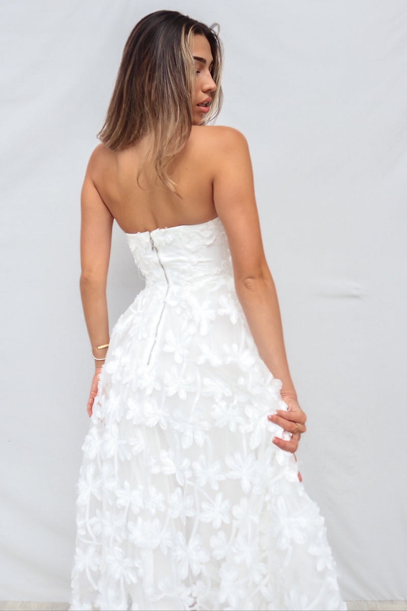Latisha Tulle Midi - Cute Chic Backless Tulle Formal White Dress – Runway  Goddess